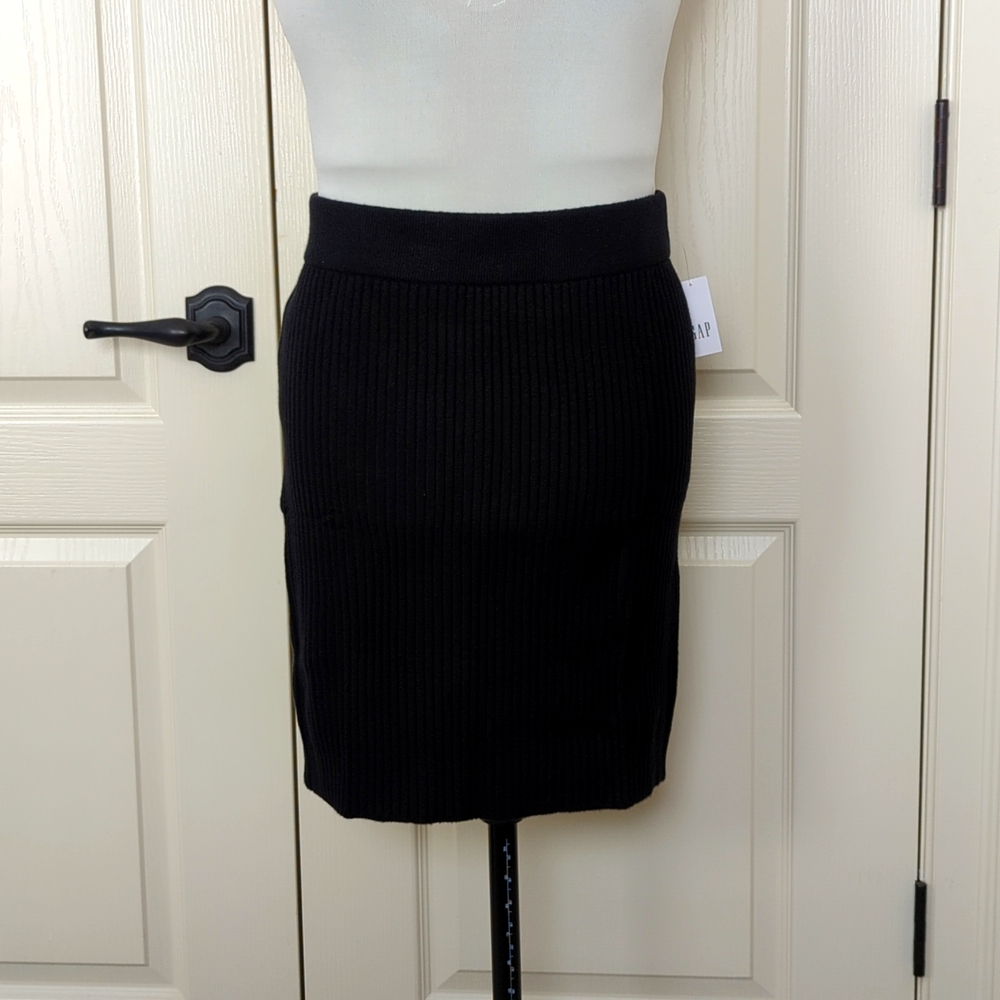NWT Gap CashSoft Sweater Mini Skirt Size M (Tall)